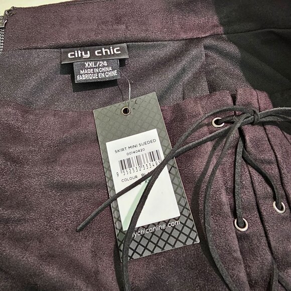 City Chic Womens Plus Sz 24 Faux Suede Comfy Skirt Front Lace Up Wimsigoth Emo - Picture 8 of 12